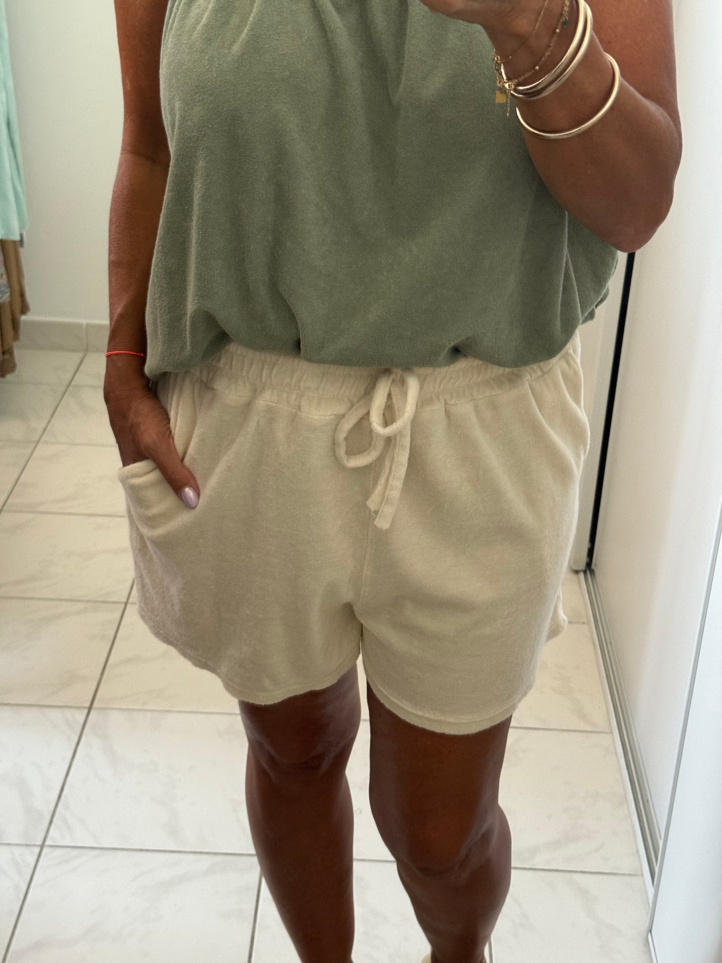 short éponge
