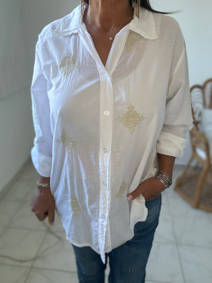 Chemise blanche en coton broderies or TU